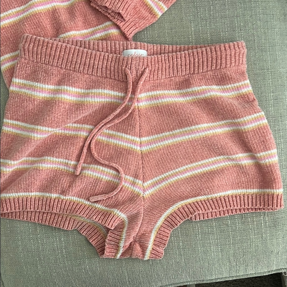 Target Matching Set - Picture 3 of 7